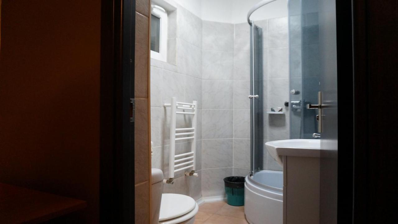 Buget B&B Focşani Екстериор снимка