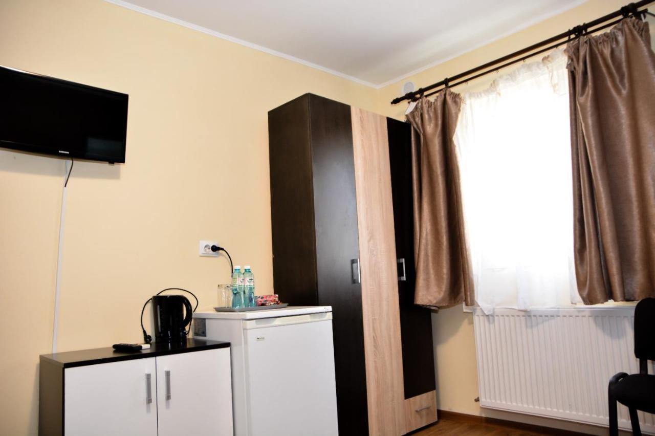 Buget B&B Focşani Екстериор снимка